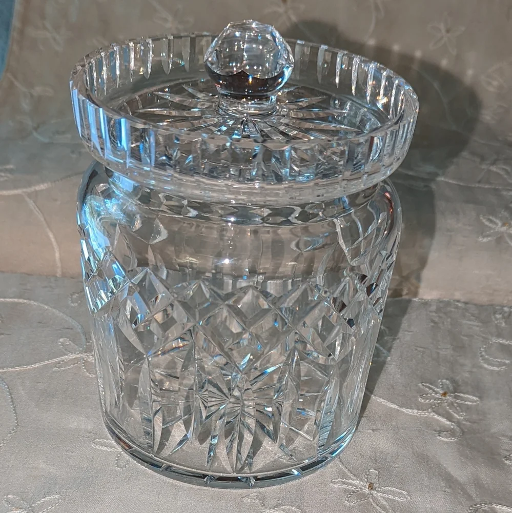 Waterford Lismore biscuit barrel with lid.
